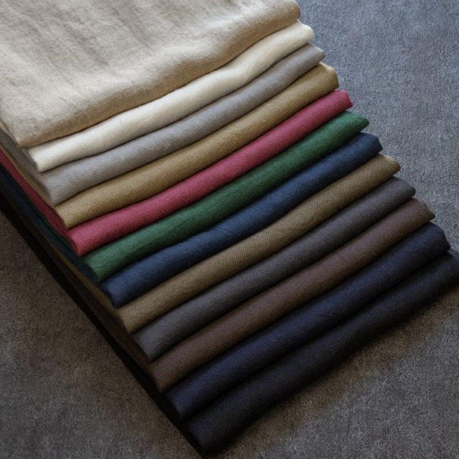 洗いこまれた綾織りベルギーリネン25番手の商品ページリンク