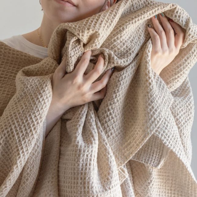 優しく包まれるハーフリネンビッグワッフル