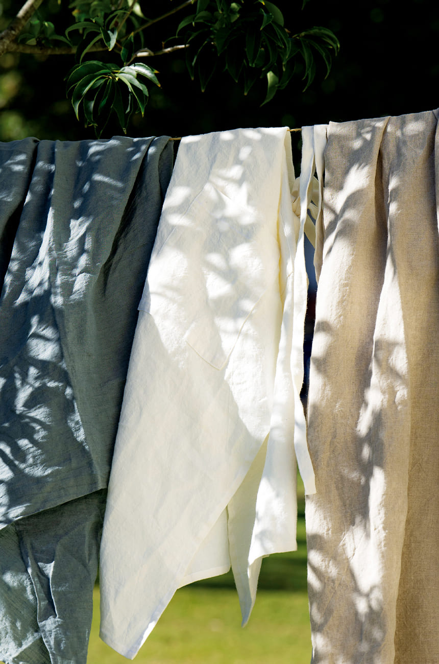 私たちが常に考えていること。
それは、生地の森の生地を手に取った瞬間にあふれ出るお客様の幸せそうな笑顔です。