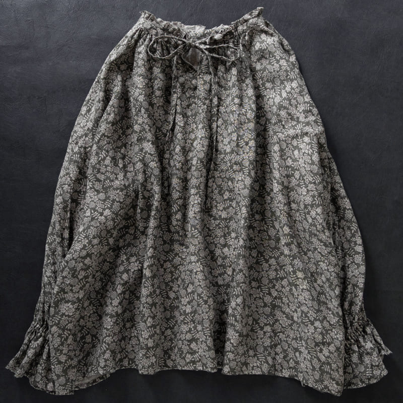 生地の森 リネン生地 【生地の森限定モデル】リバティプリントリネン エディナム・シャドウで作ったブラウス