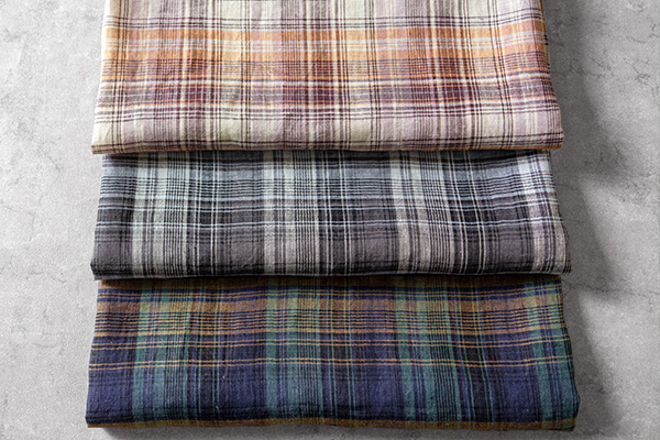 生地の森 先染め異番手リネン甘織りマドラスチェック